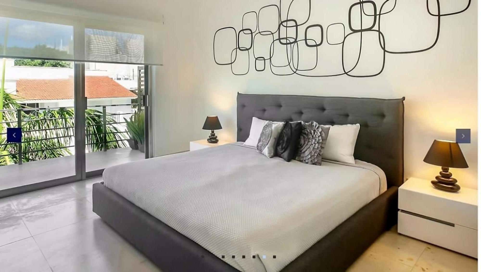 Luxurious & Central Condo In Playa Steps From The Beach Playa del Carmen Værelse billede